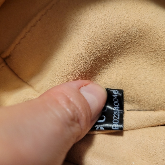 Gucci Marmont Animalier Matelasse Insect Studs Limited Edition Belt Bag - Picture 14 of 16